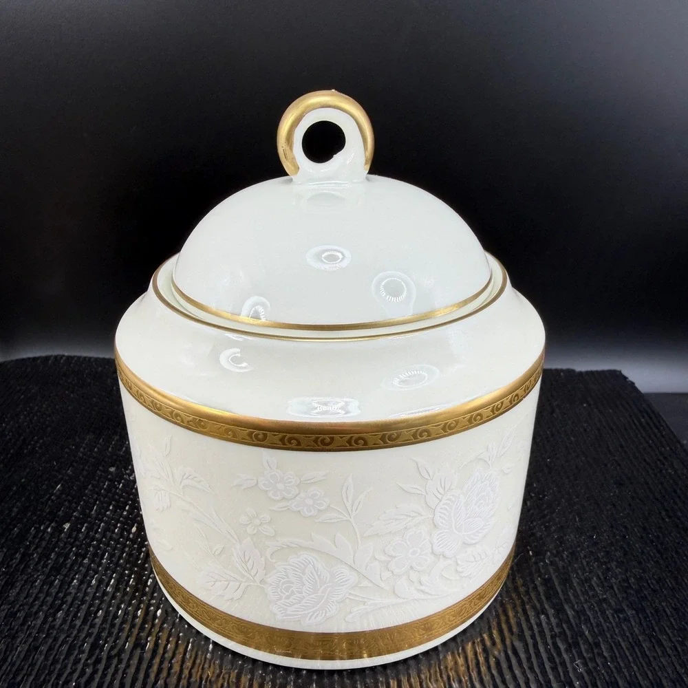 Mikasa Antique Lace L5531 Creamer and Sugar Bowl Set Gold Trim Fine China Japan‎